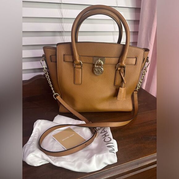 NEW Michael Kors Hamilton Studio Brown Acorn Leather Satchel Camel Keylet $428 - Picture 2 of 16